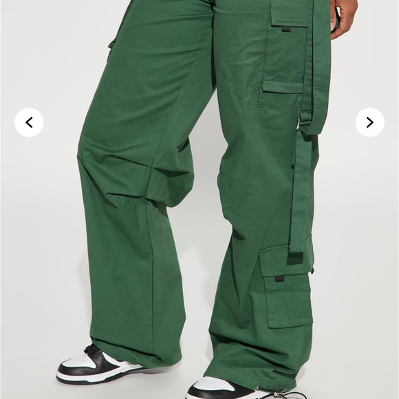 Fashion Nova Green Capris Relaxed Fit - Picture 5 of 7